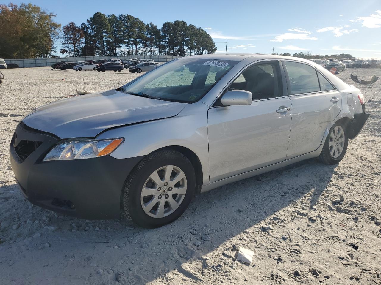 Toyota Camry Se Image 1