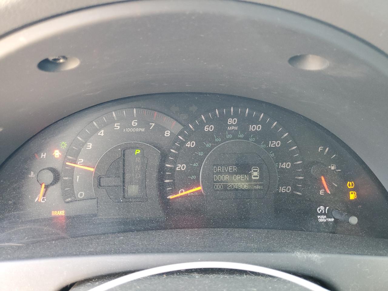 Toyota Camry Se Image 6