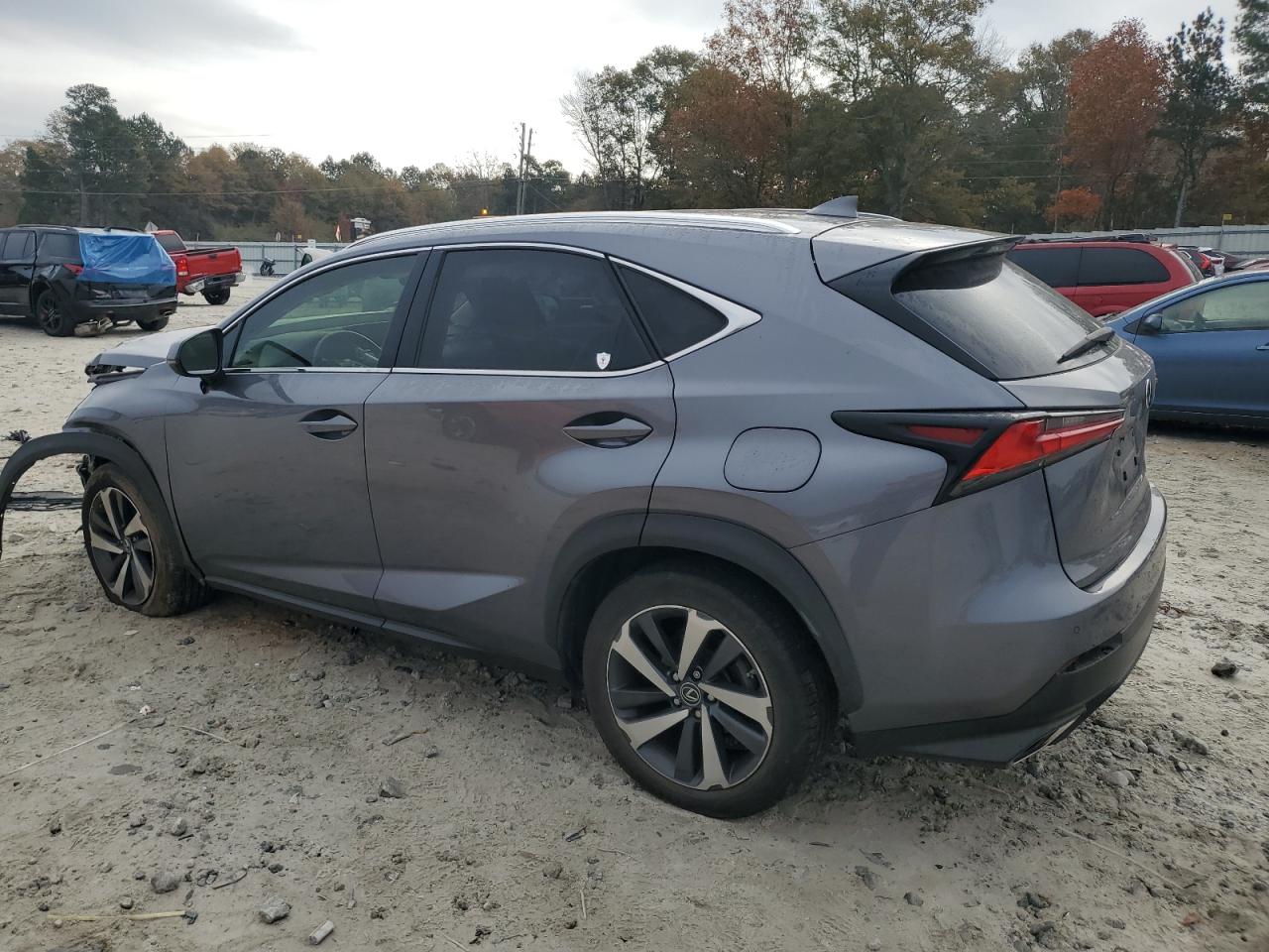 Lexus NX 300 Image 11