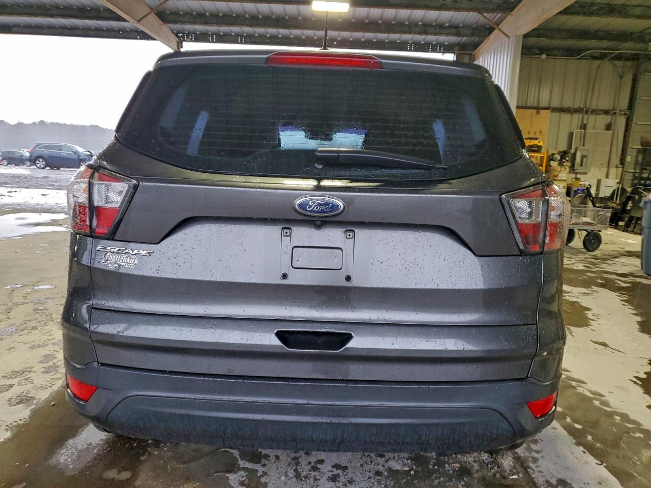 Ford Escape S Image 4