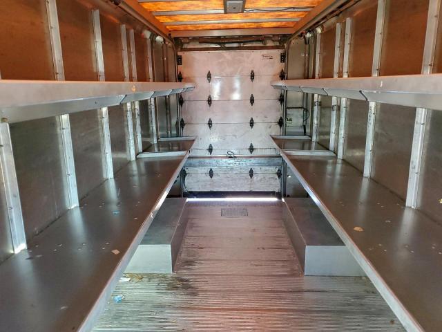 Freightliner Mt45 M Line Walk-in Van Image 7