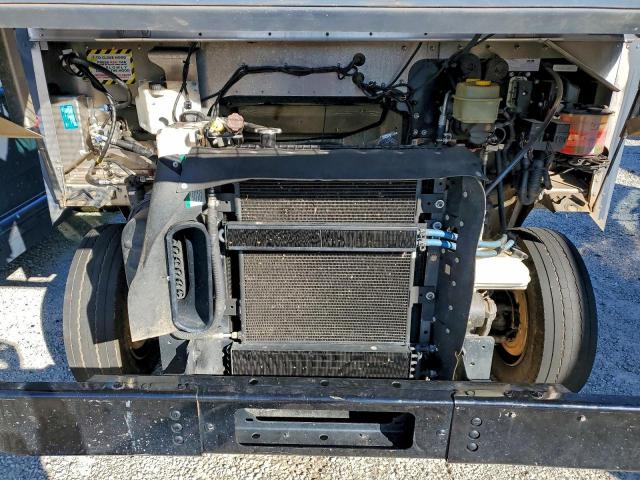 Freightliner Mt45 M Line Walk-in Van Image 8