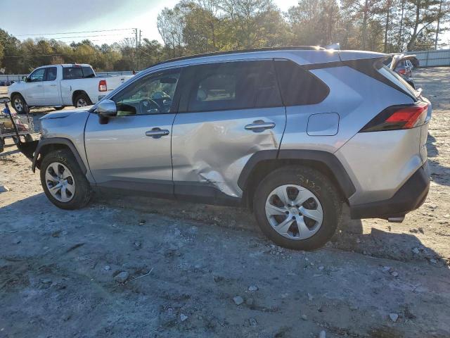 Toyota RAV4 Le Image 13