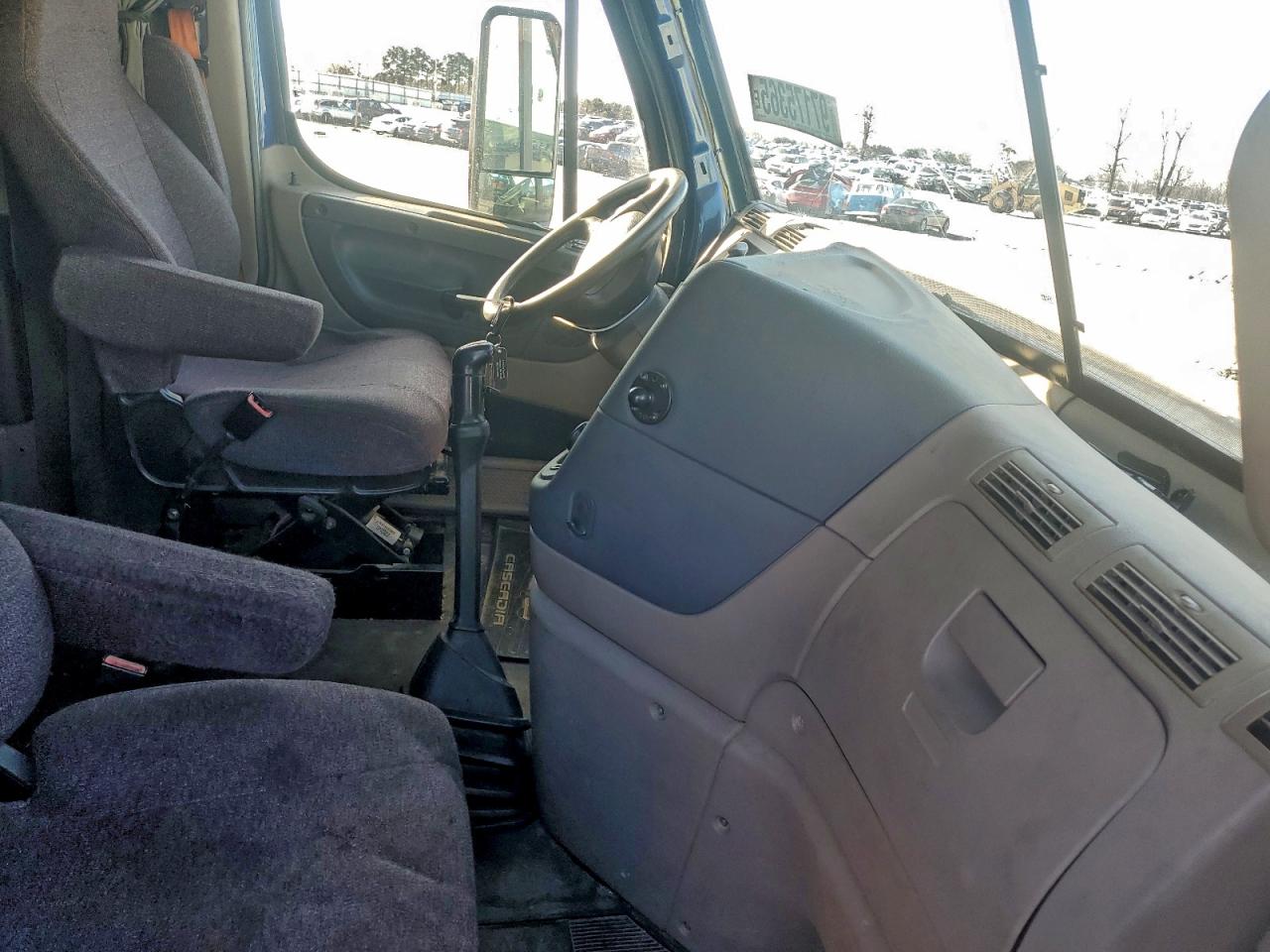 Freightliner Cascadia Image 5