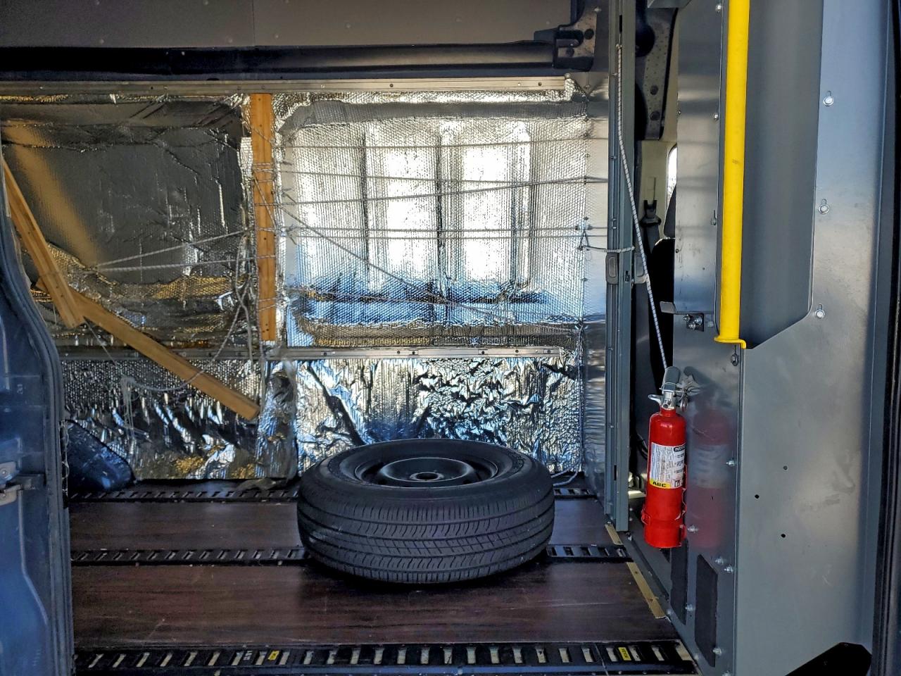 Ford Transit T-250 Image 10