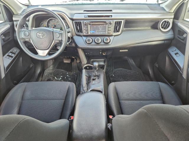 Toyota RAV4 Le Image 13