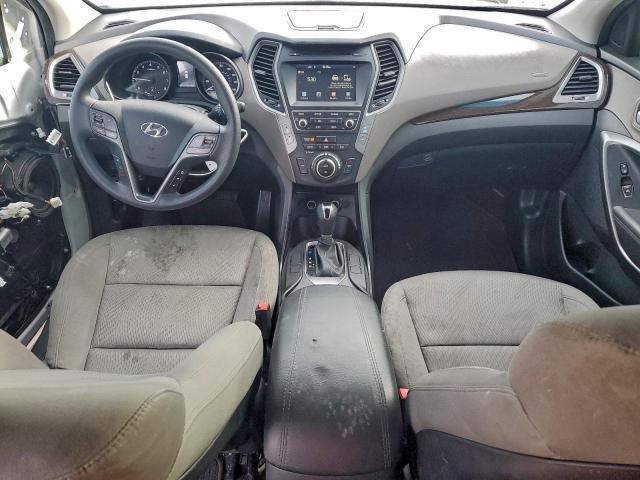 Hyundai SANTA FE Image 9