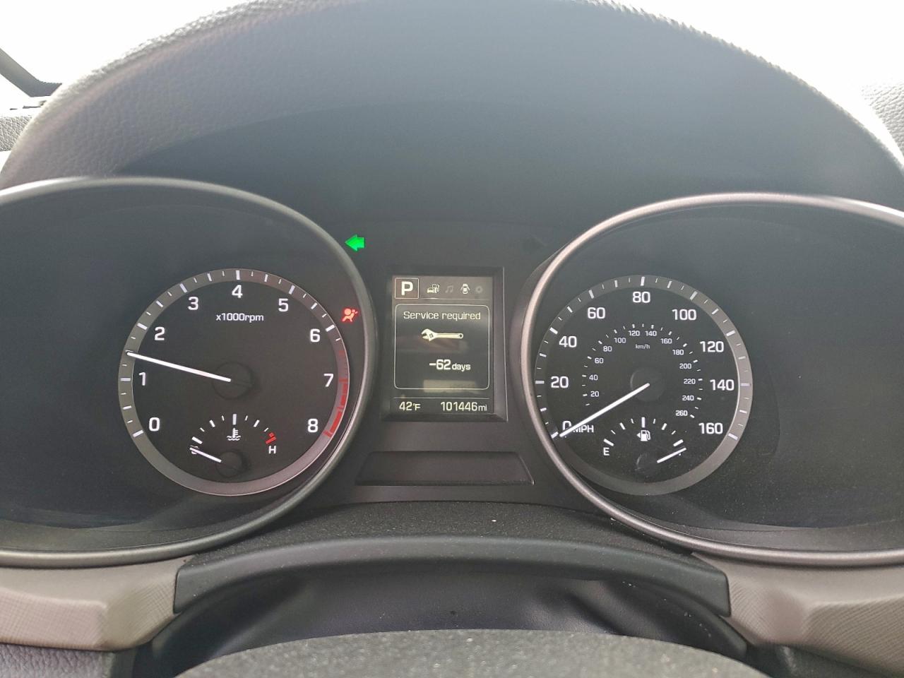 Hyundai SANTA FE Image 11