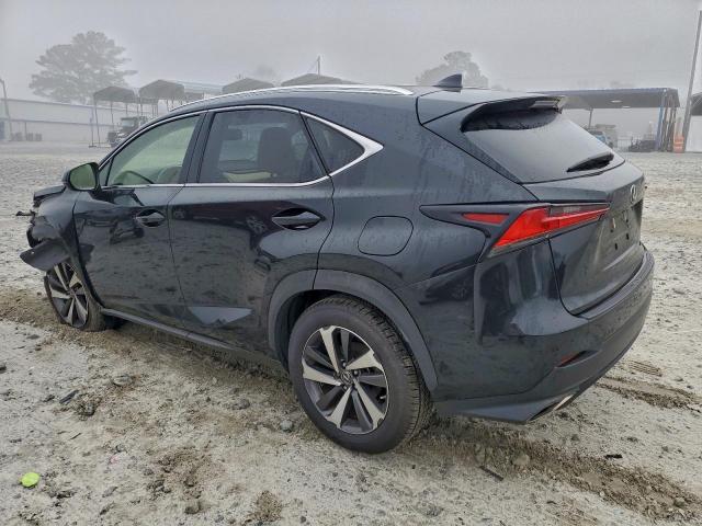 Lexus NX 300 Base Image 5