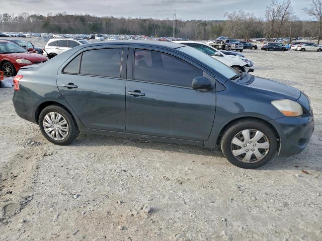 Toyota Yaris Image 4