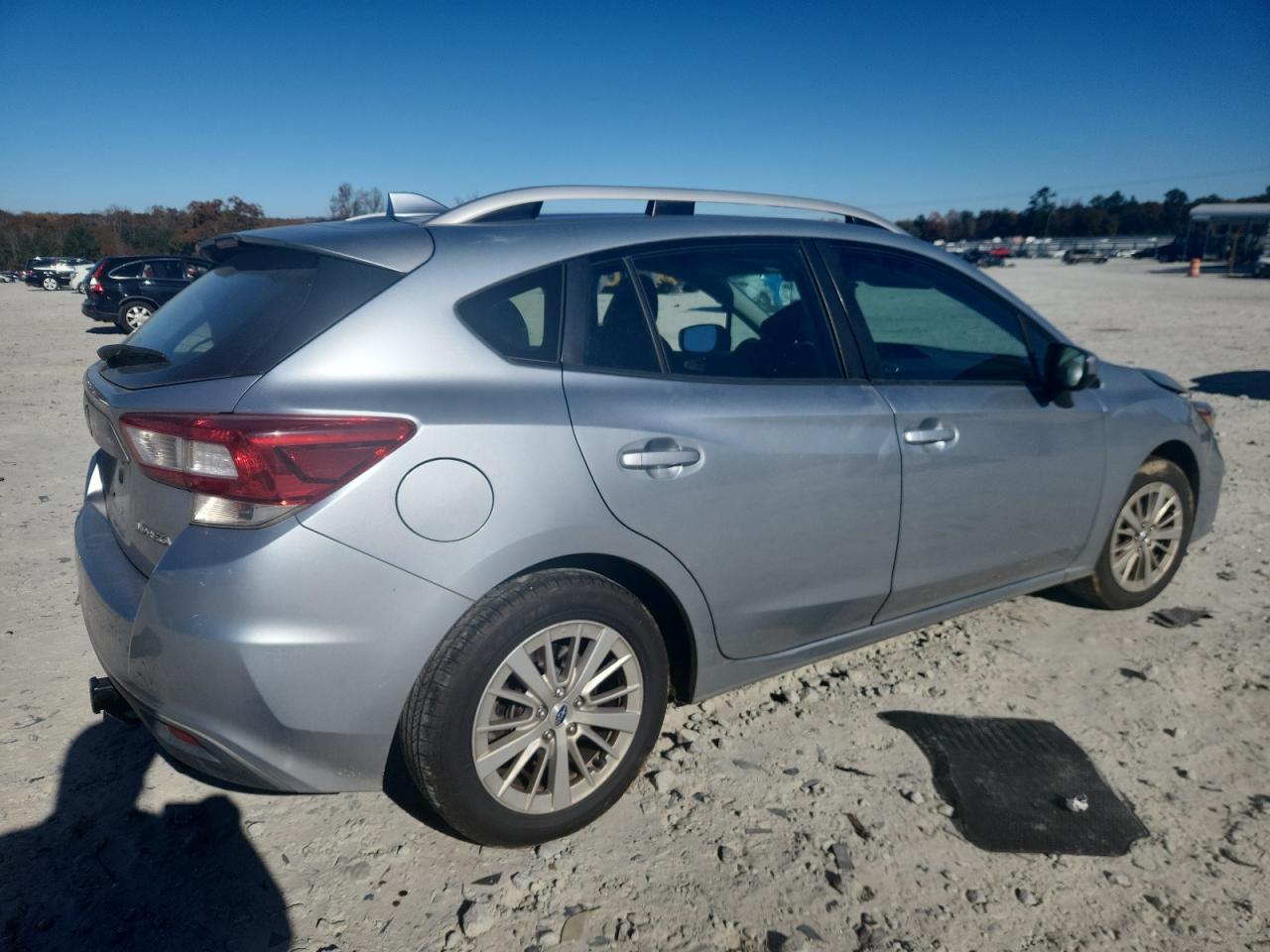 Subaru Impreza Premium Plus Image 11