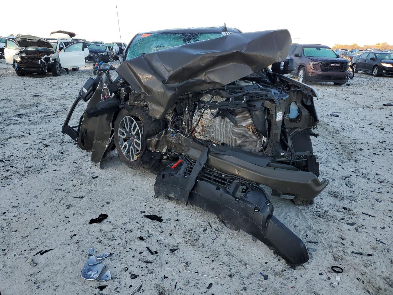 GMC Sierra K1500 At4 Image 12