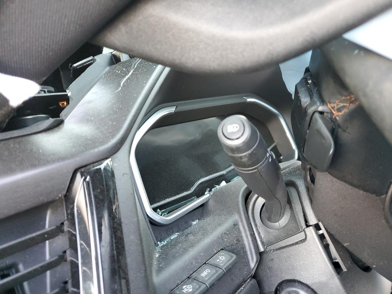 GMC Sierra K1500 At4 Image 5