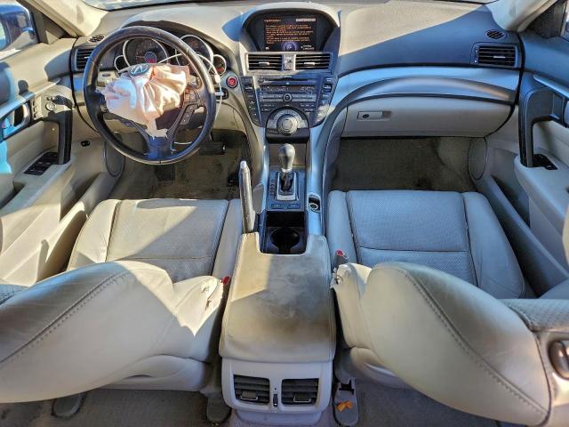 Acura TL Image 11