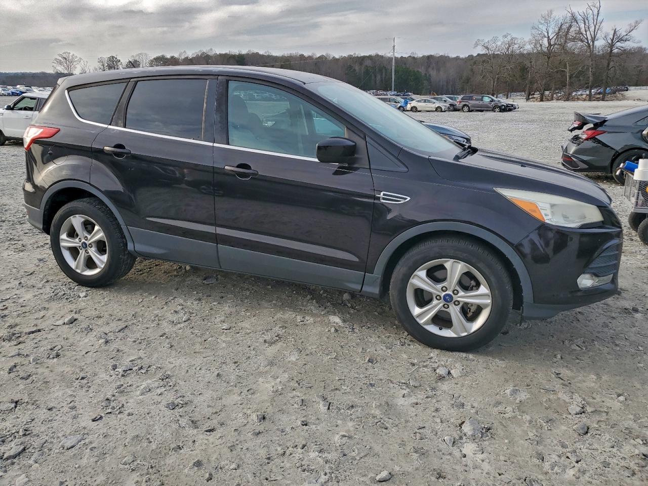 Ford Escape Se Image 3