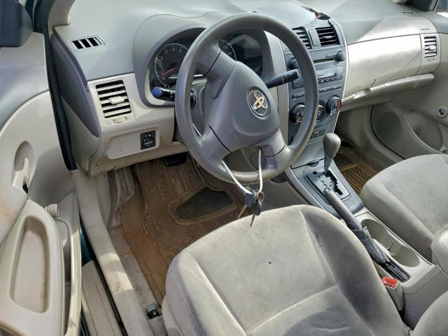 Toyota Corolla Base Image 9