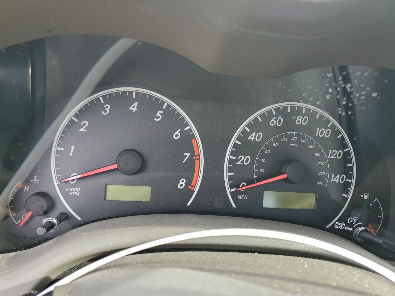 Toyota Corolla Base Image 6