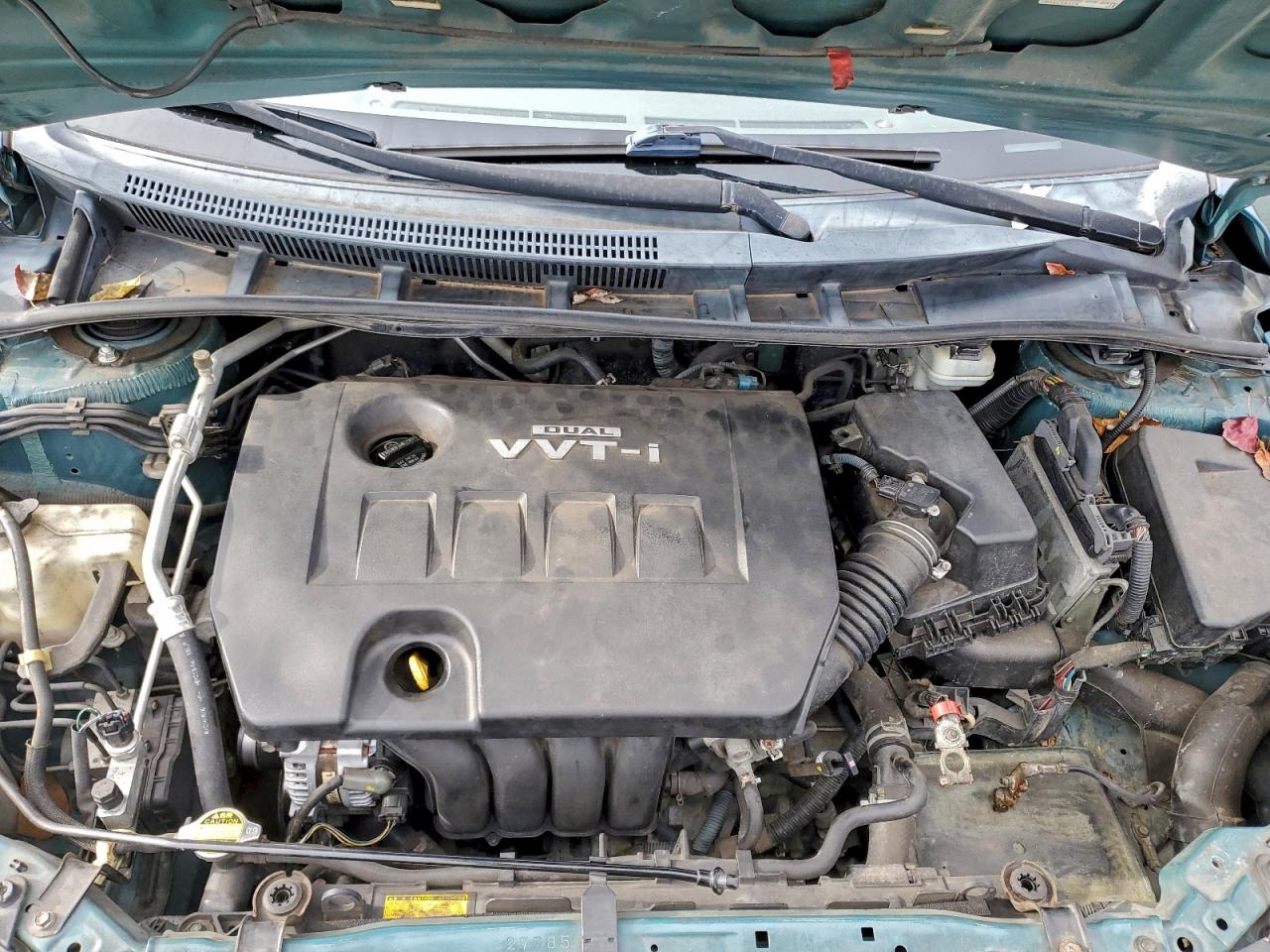 Toyota Corolla Base Image 5