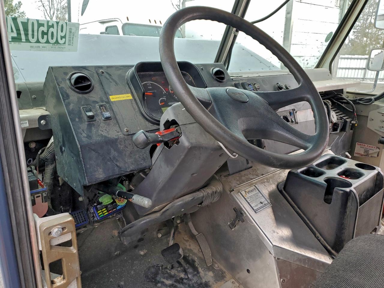 Freightliner Mt45 M Line Walk-in Van Image 11