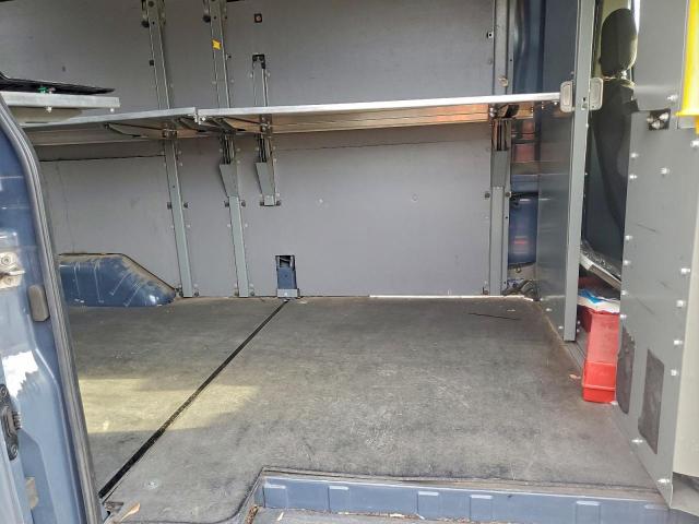 Ford Transit T-250 Image 12