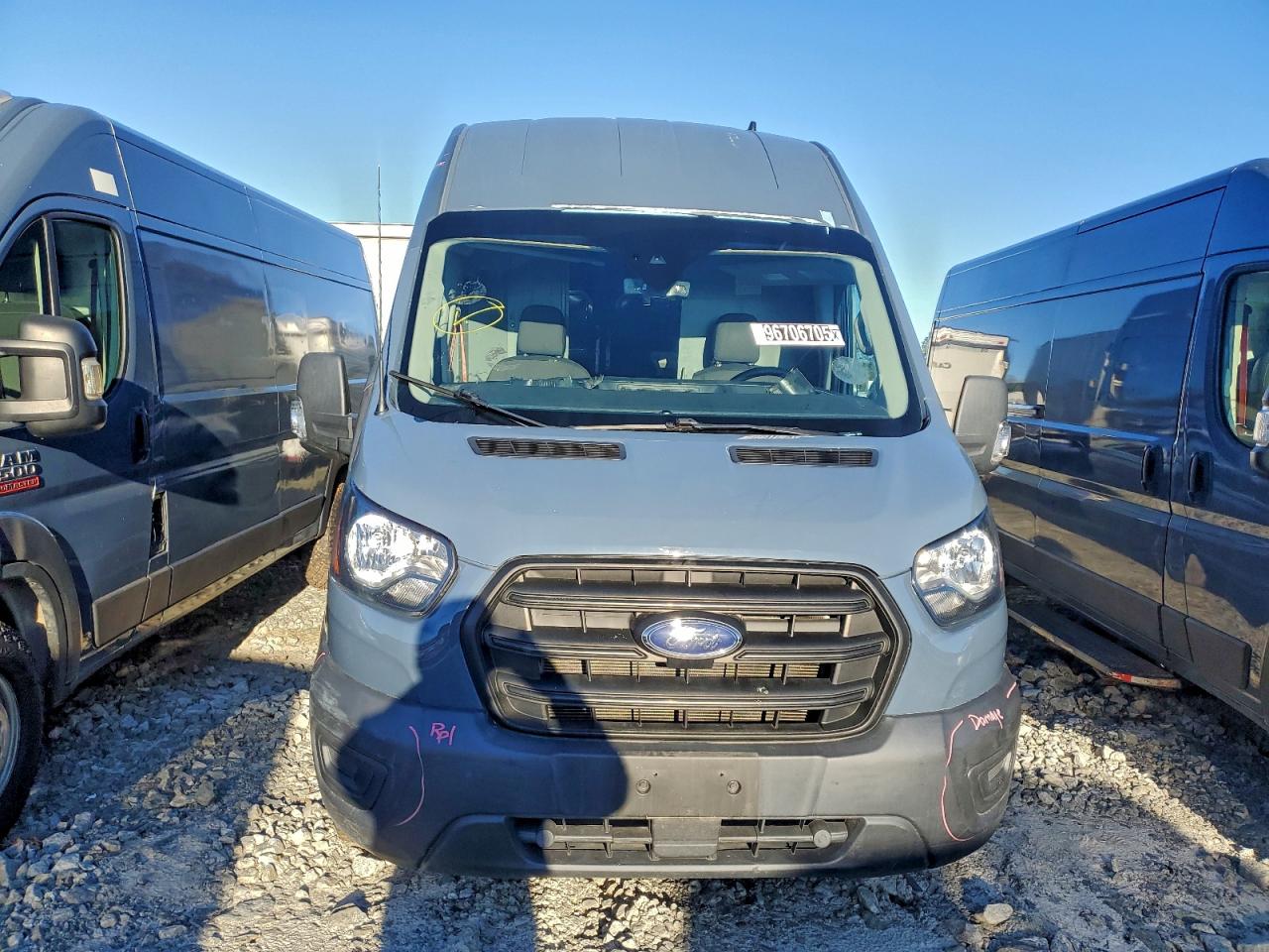 Ford Transit T-250 Image 9