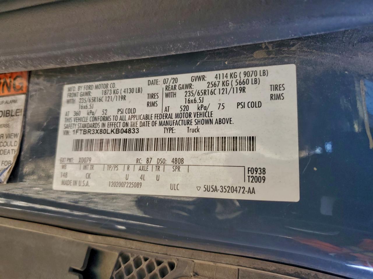 Ford Transit T-250 Image 8