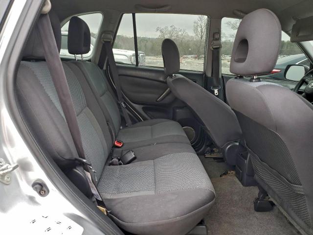 Toyota RAV4 Image 13