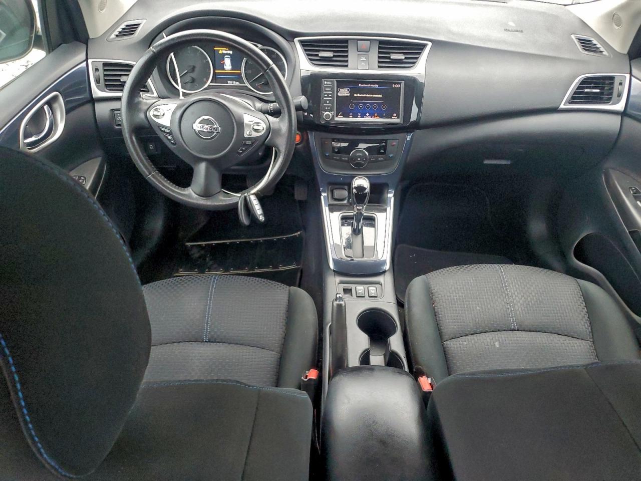 Nissan Sentra S Image 8