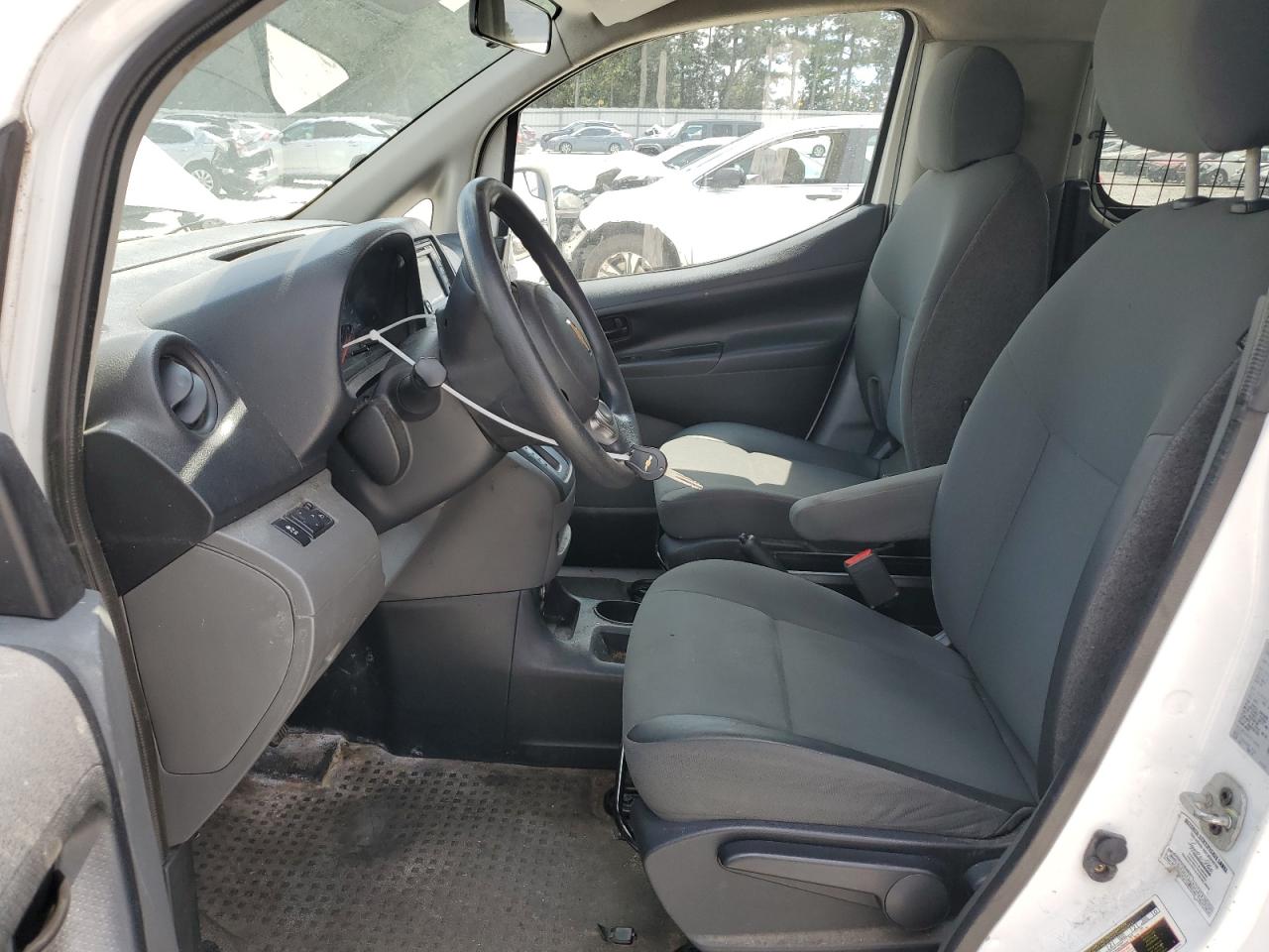 Chevrolet Express Lt Image 12