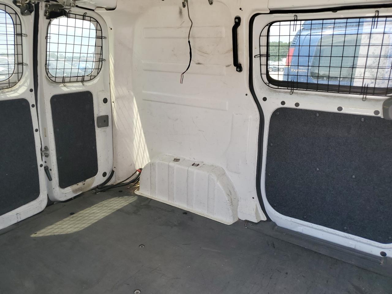 Chevrolet Express Lt Image 8