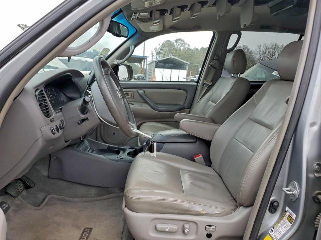 Toyota Sequoia Sr5 Image 5