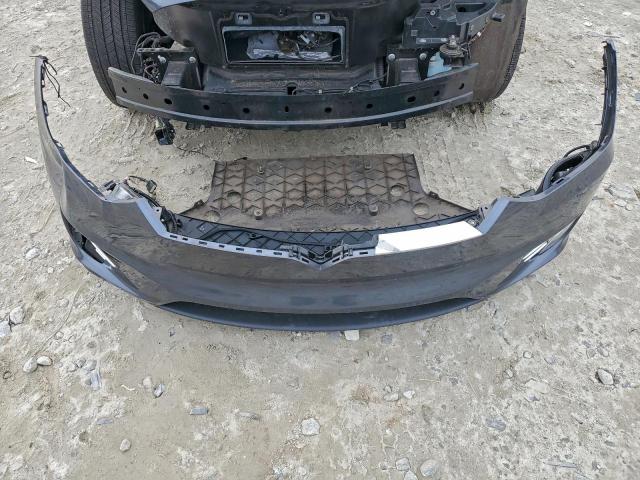 Tesla Model X Image 12