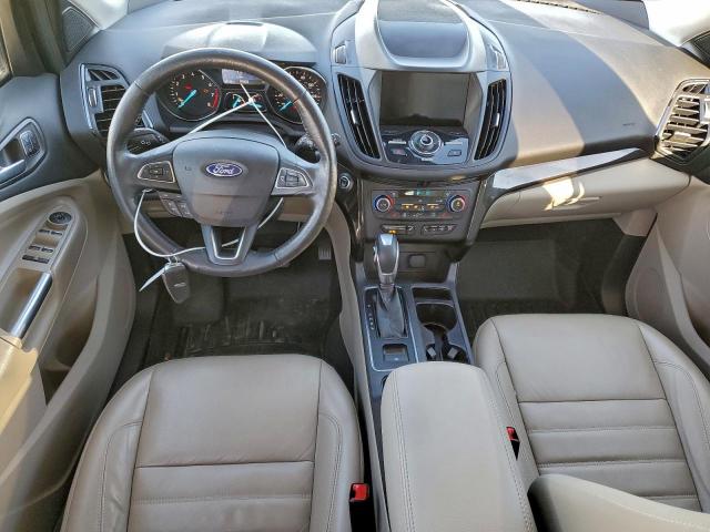 Ford Escape Titanium Image 6