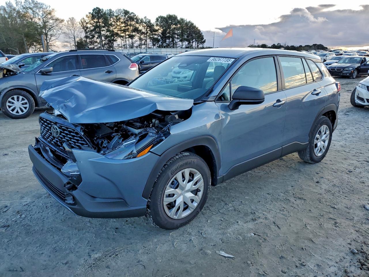 Toyota Corolla L Image 1