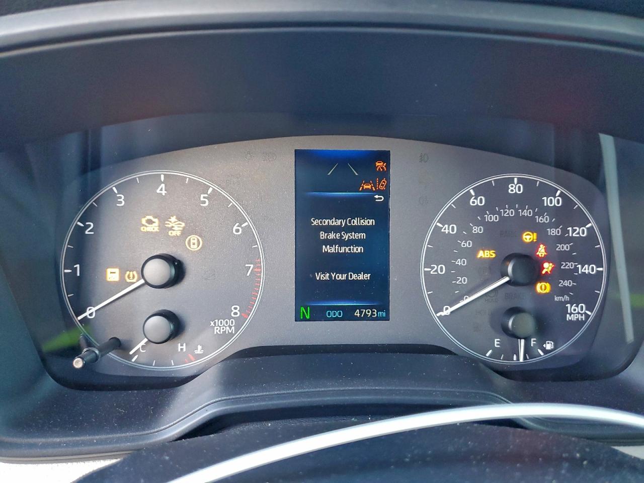 Toyota Corolla L Image 5