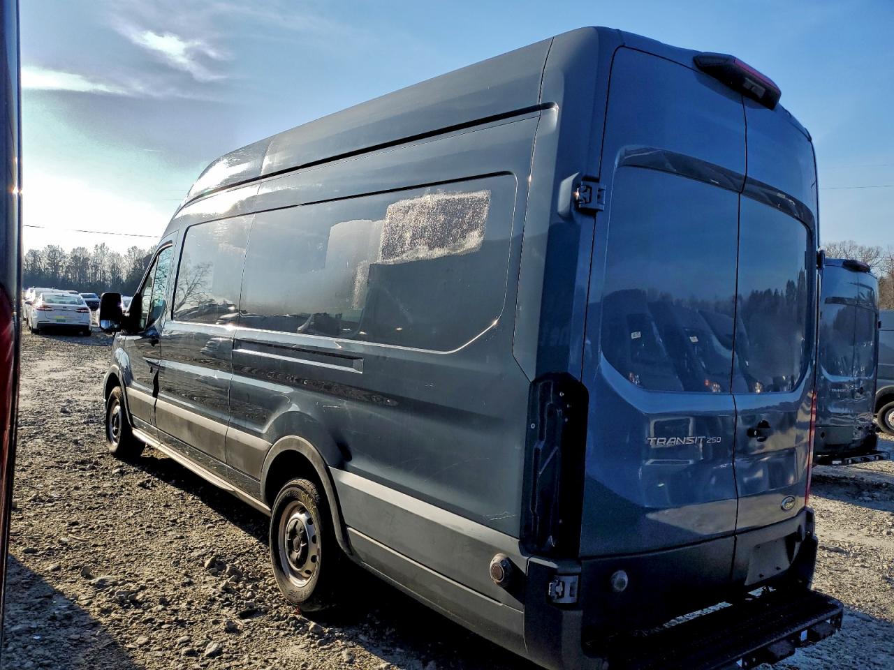 Ford Transit T-250 Image 11