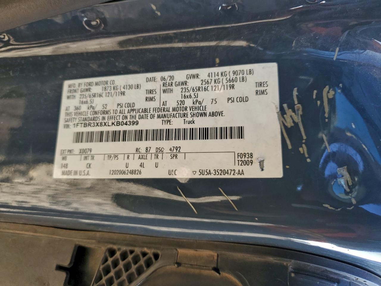 Ford Transit T-250 Image 9