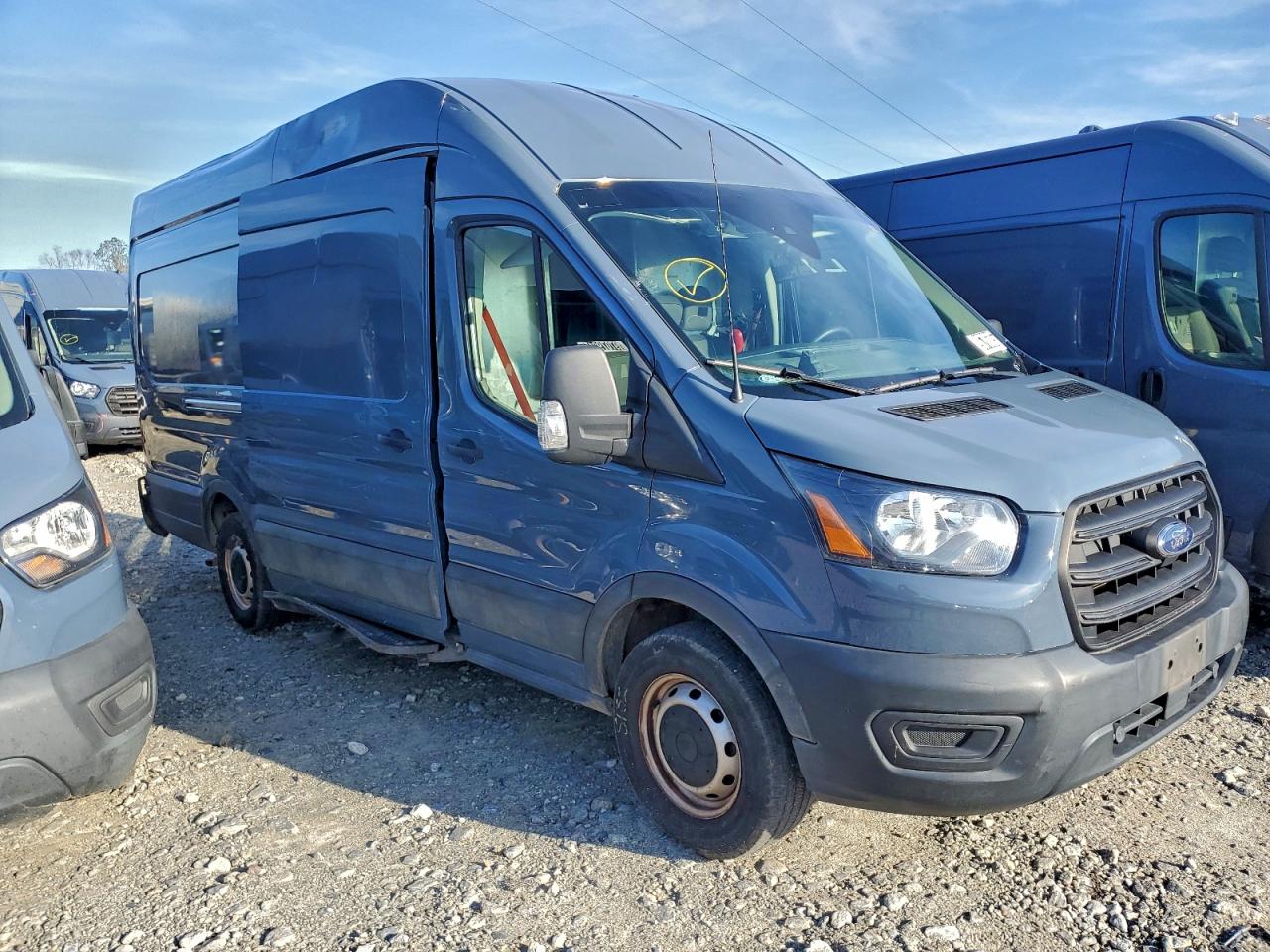 Ford Transit T-250 Image 5