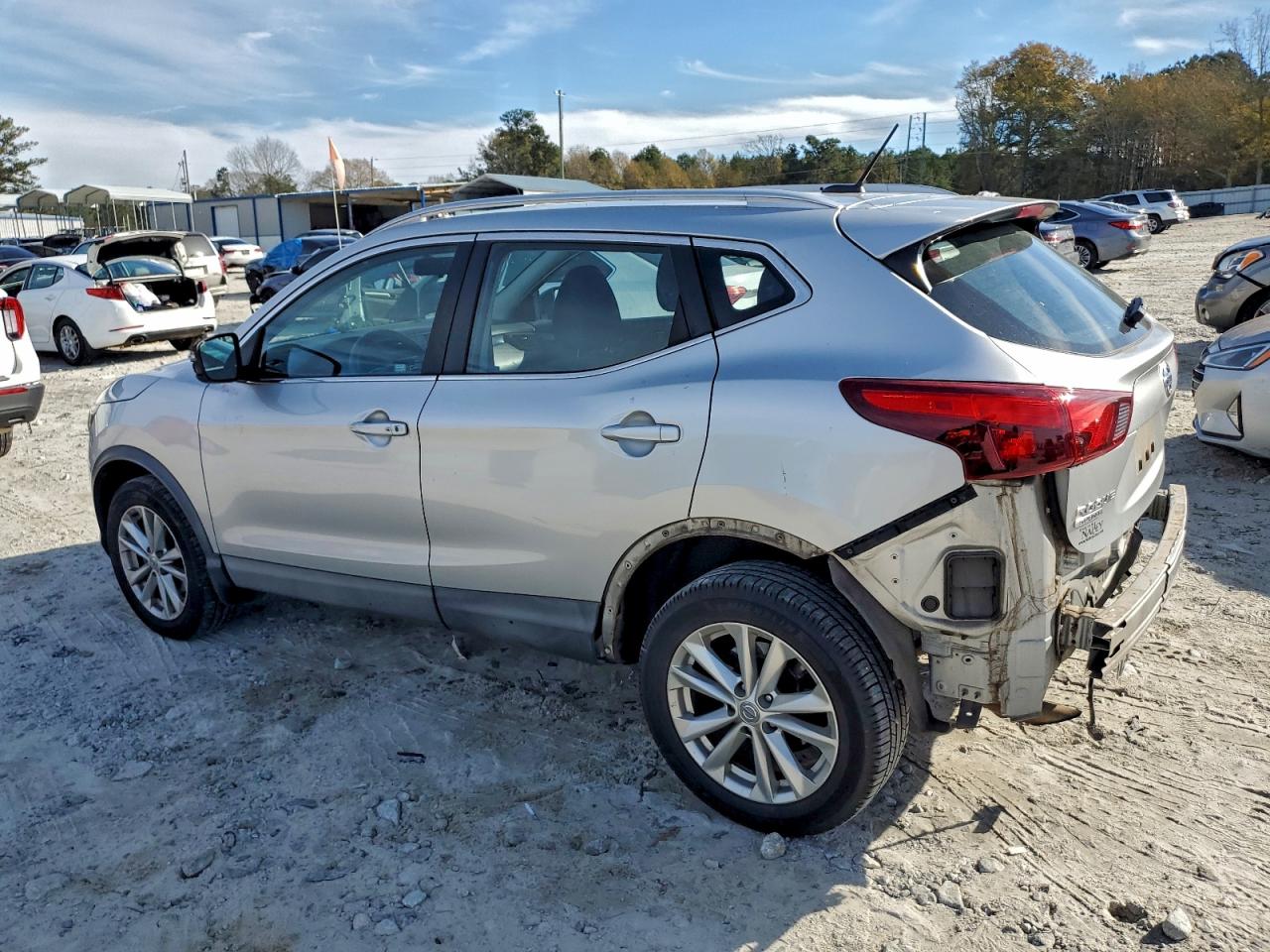 Nissan Rogue S Image 12