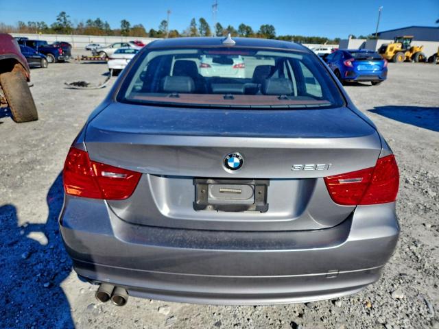 BMW 3 Series I Image 9