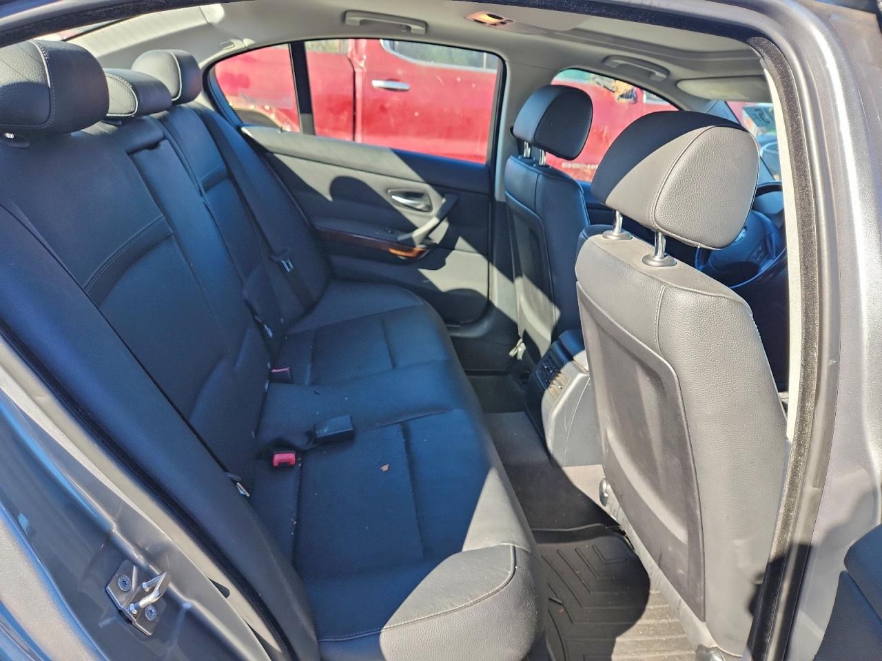 BMW 3 Series I Image 3