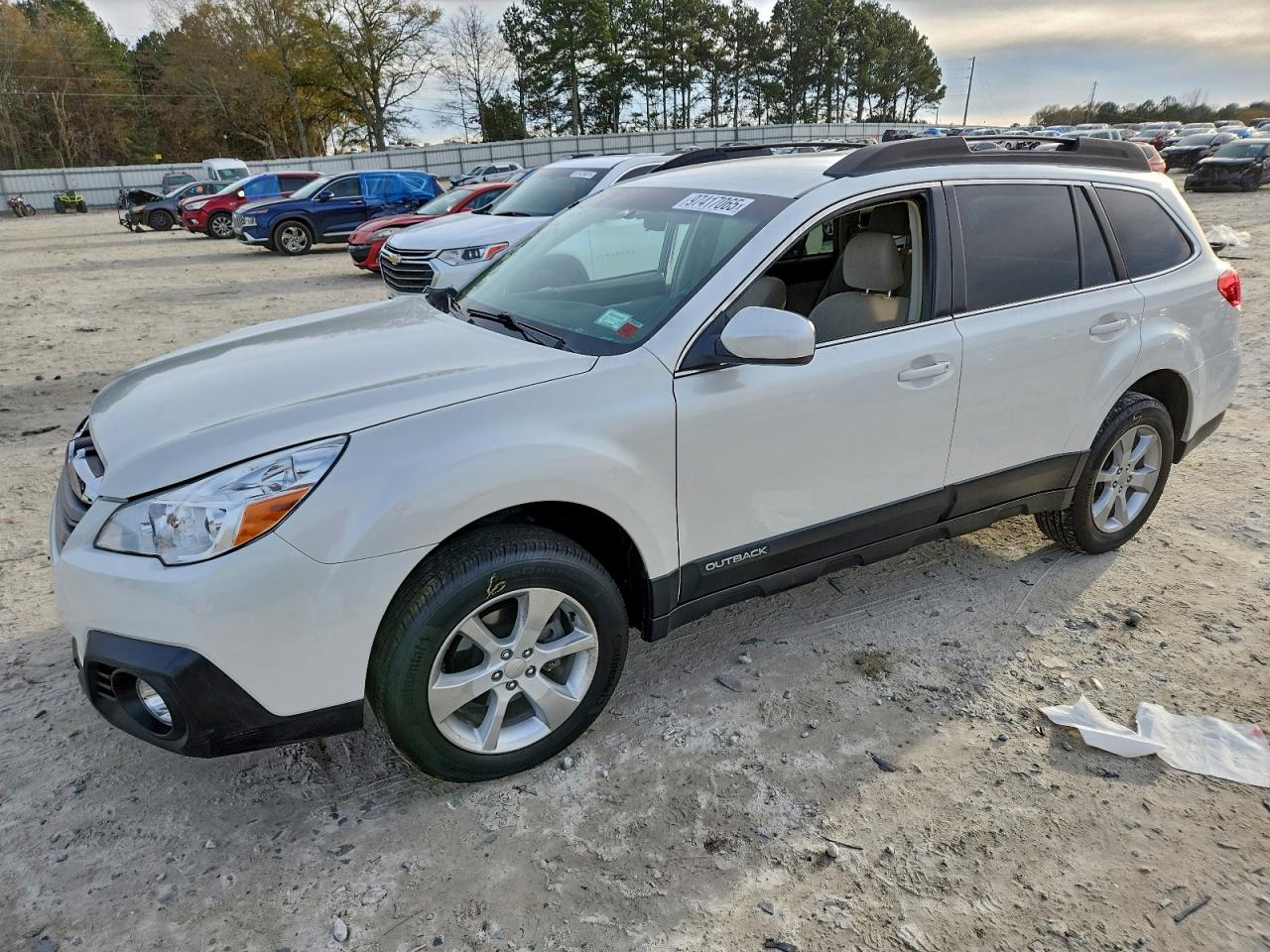Subaru Outback 2.5i Premium Image 1