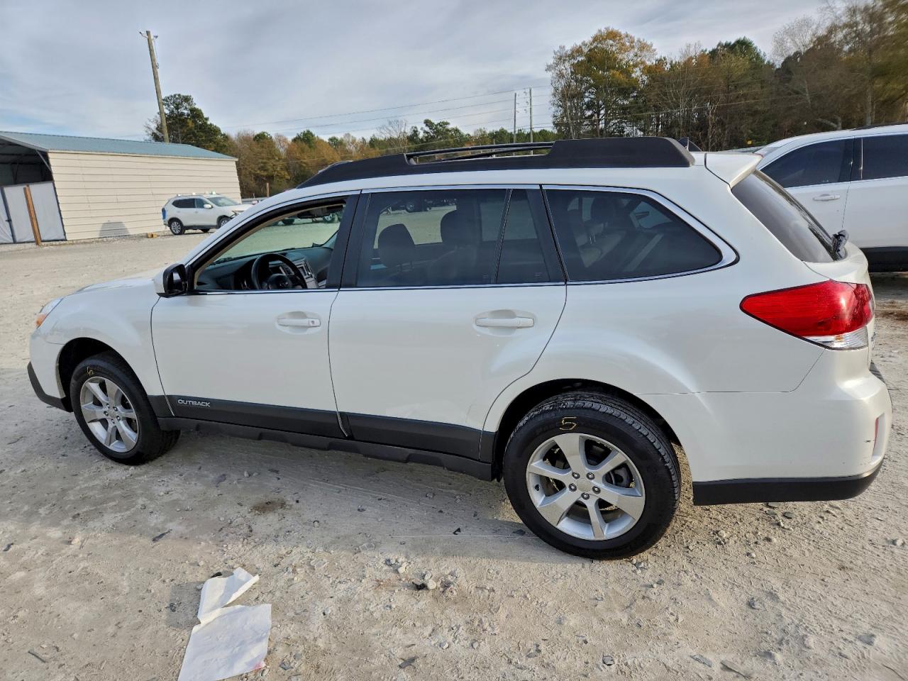 Subaru Outback 2.5i Premium Image 5
