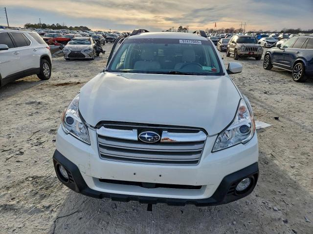 Subaru Outback 2.5i Premium Image 6