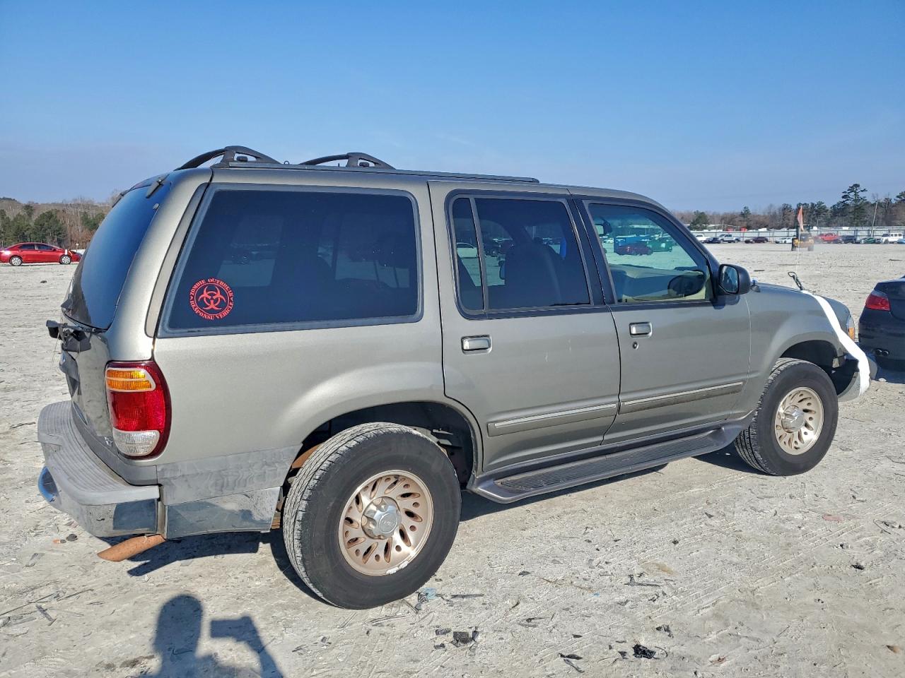 Ford Explorer Xlt Image 5