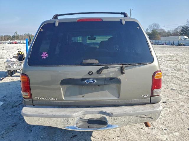 Ford Explorer Xlt Image 2