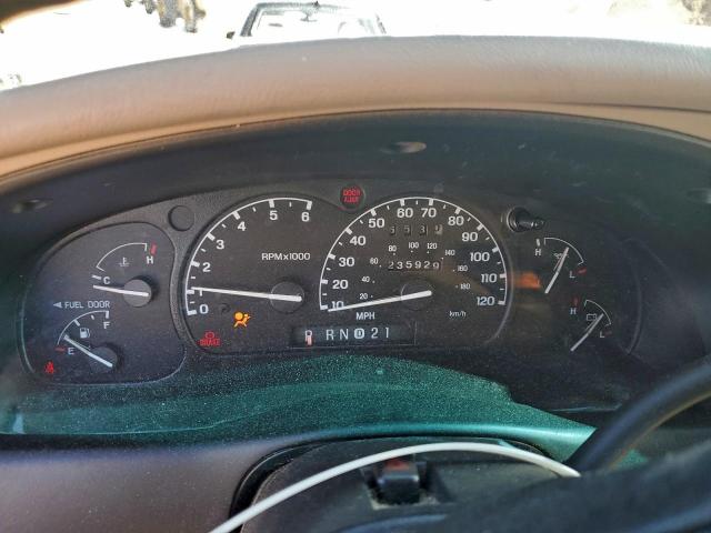 Ford Explorer Xlt Image 8