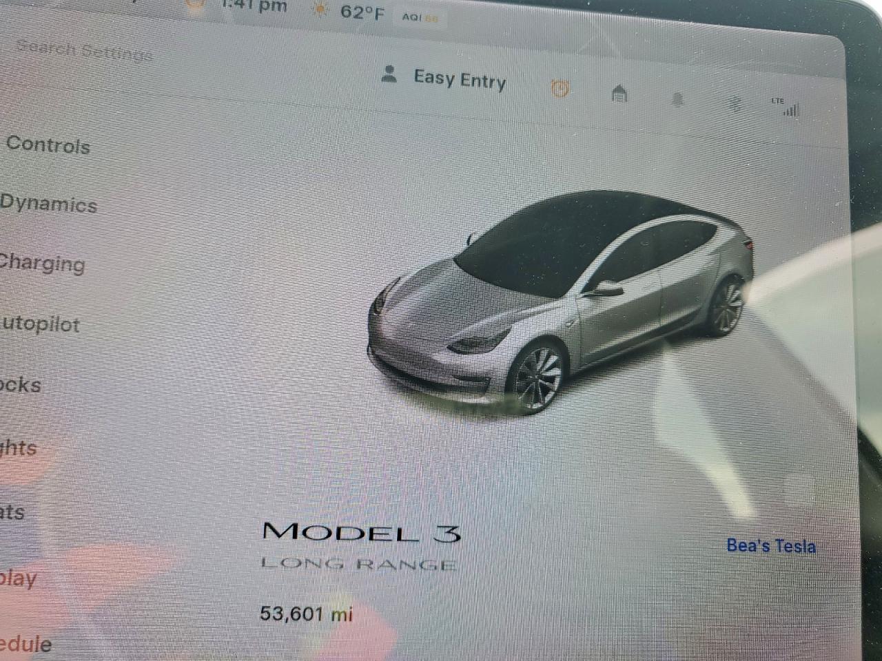 Tesla Model 3 Image 6