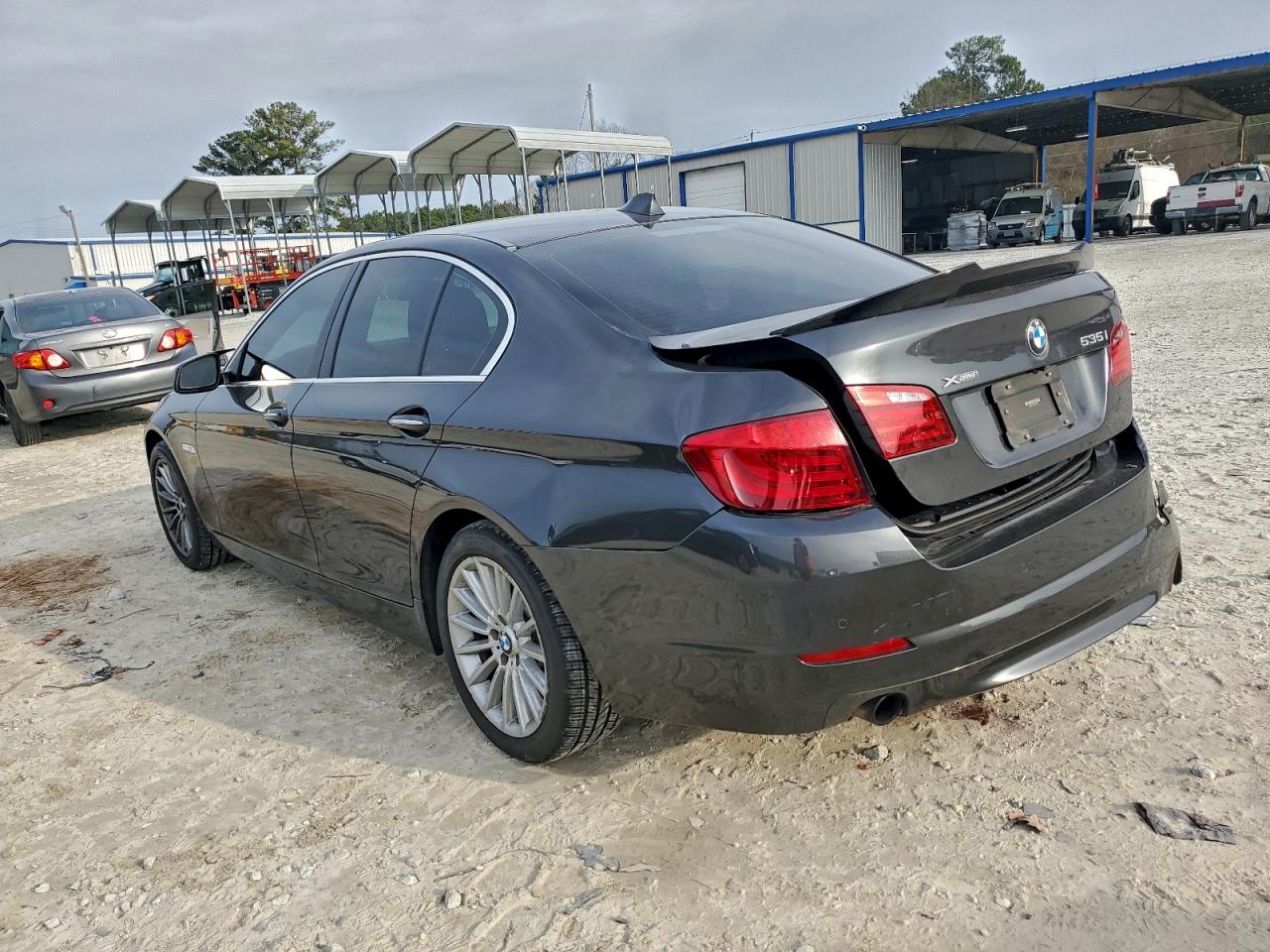 BMW 5 Series Xi Image 3