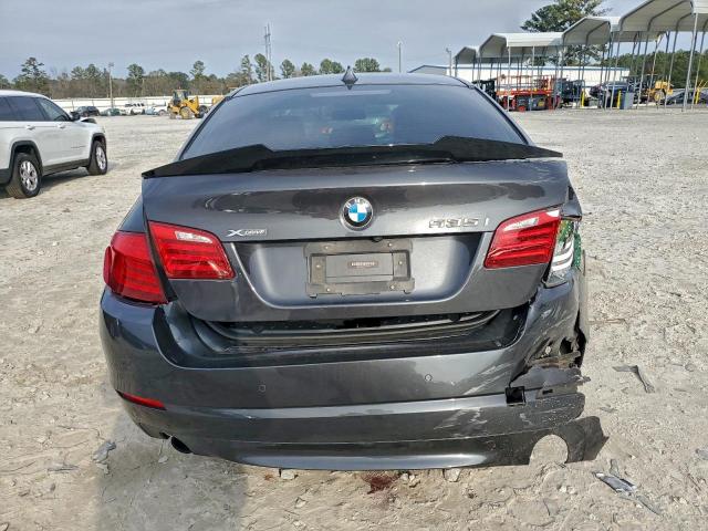 BMW 5 Series Xi Image 8